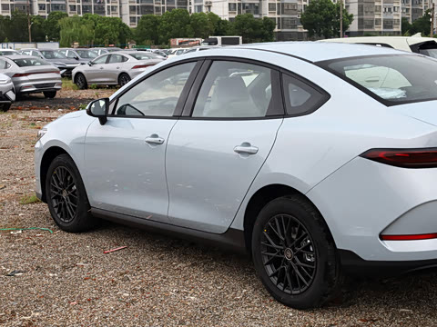 2025�� EV �Ǽݰ� 510KM��ȡ��