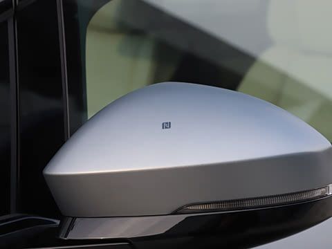 2026�� ���� 750 Ultra