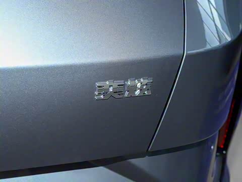 2025�� 1.5L �Զ������