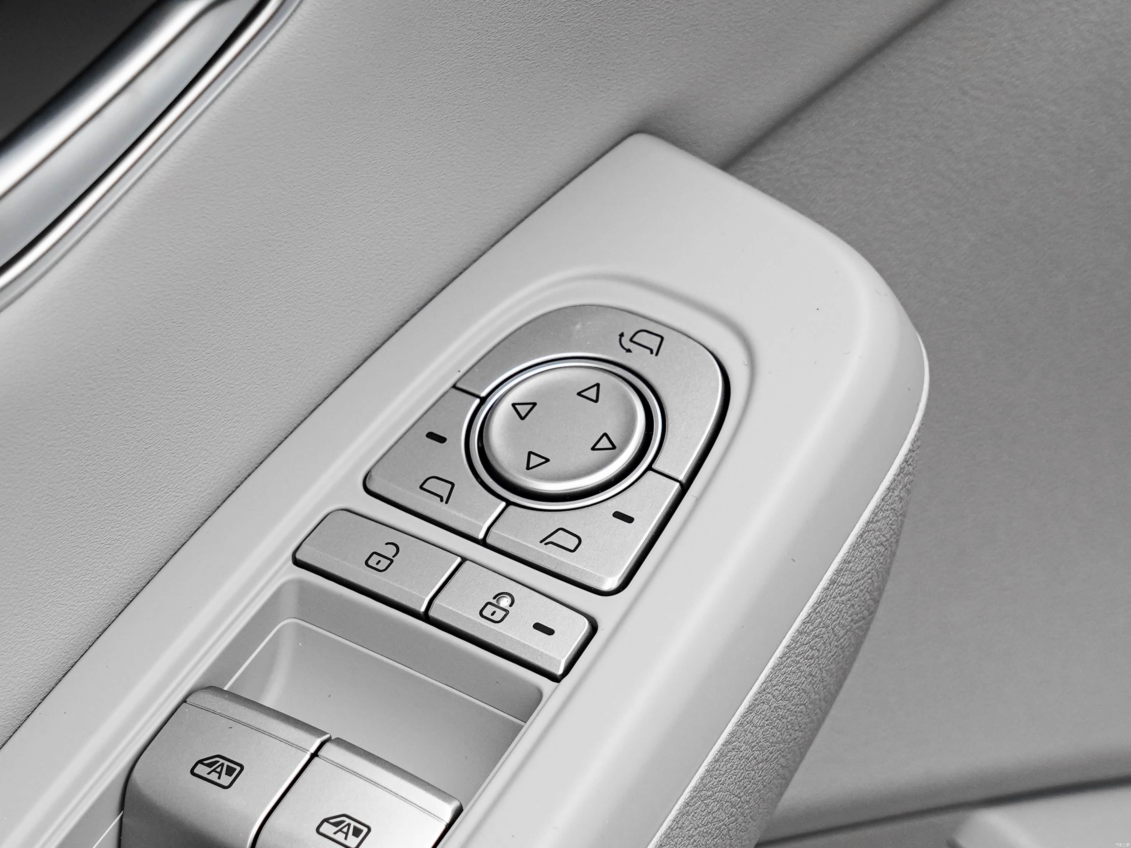 BYD Ultra, миниатюра 27