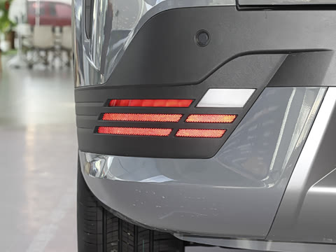 2025�� ����SMART�� 64.2kWh