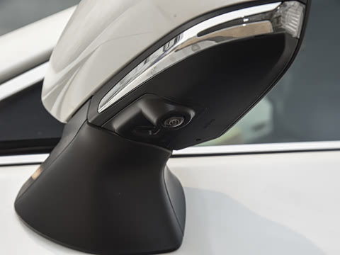 2026�� ˫�� 2.0L ����