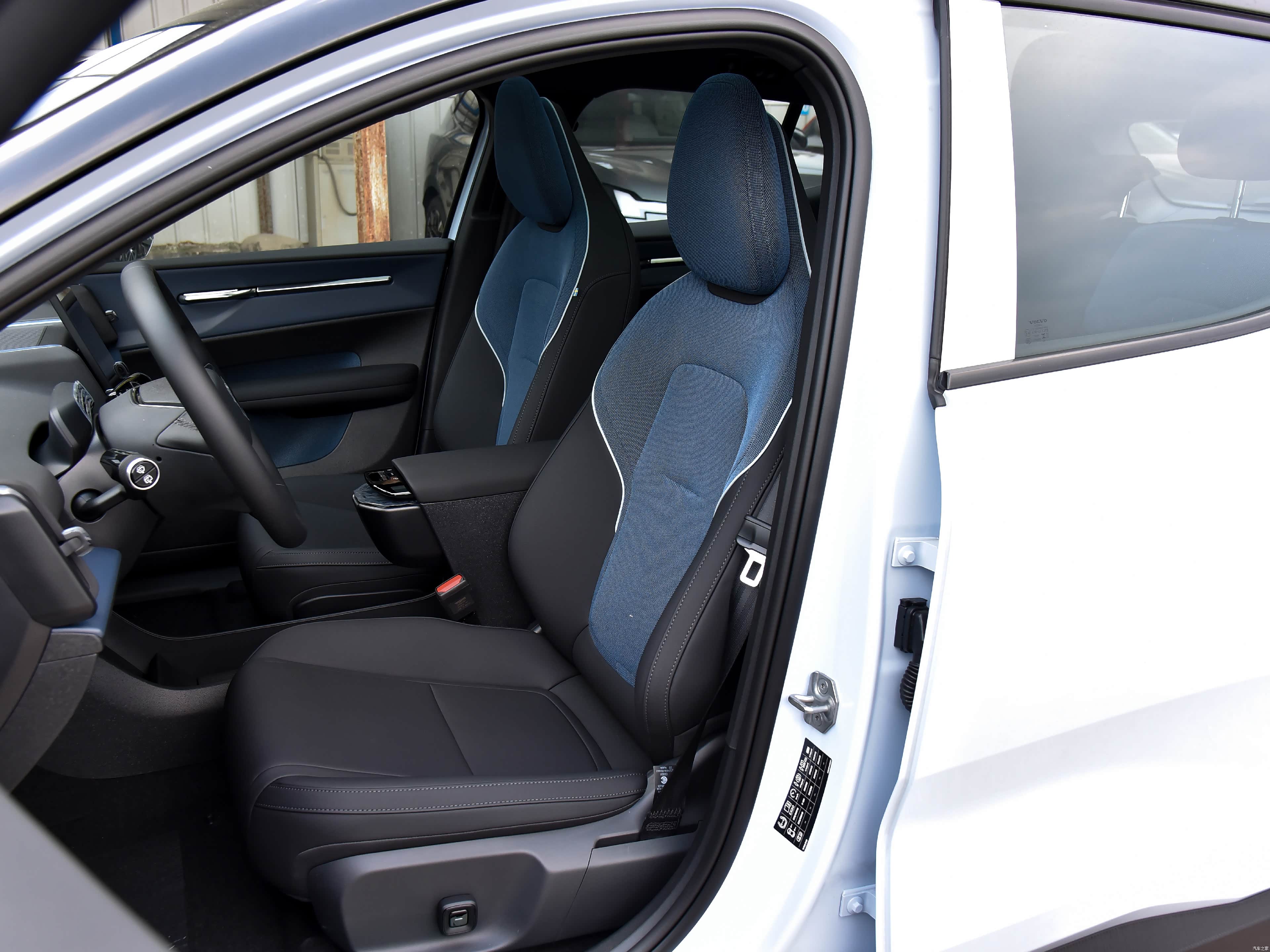 Volvo EX30, миниатюра 20