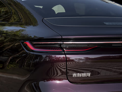 2026�� 225km EM-P Զ�����ǺӰ�+ҫҹ��װ