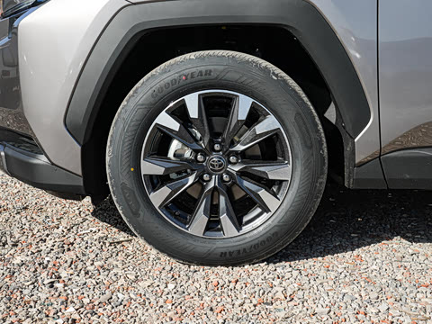 2026�� 2.0L ����������