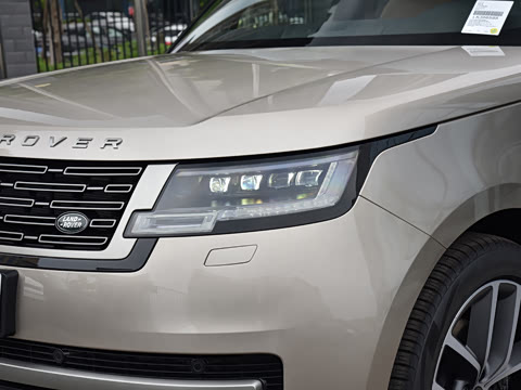 2026�� 3.0 L6 400PS HSE�����