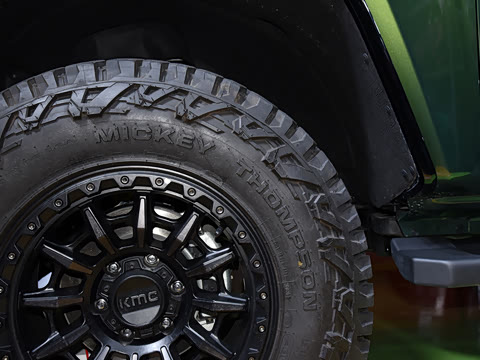 2025�� 2.3T ����SV7 36��������