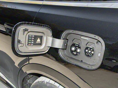 2025�� ���� Max+ ���������� 