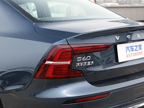 2027�� B4 ���ݺ�����