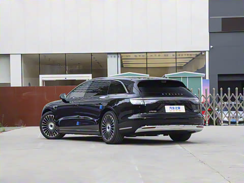 2025�� ���� Ultra��������