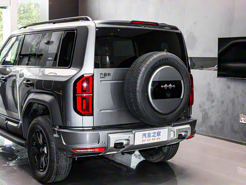 2025�� 210KM ����Ultra��