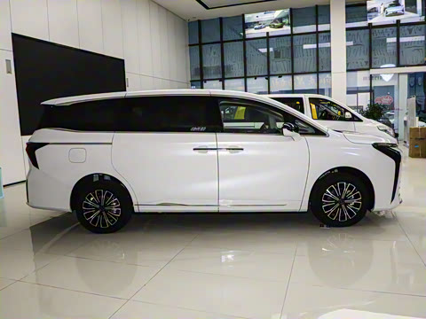 2026�� Խ��ϵ�� 200km ������