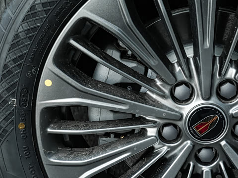2026�� 2.0T �Զ��쳩Pro��