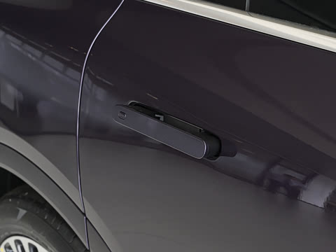 2025�� ���� Ultra�� 100kWh 4���� (192�߼����״
