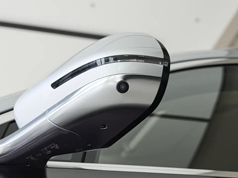 2025�� ���� Ultra�� 100kWh 4���� (192�߼����״