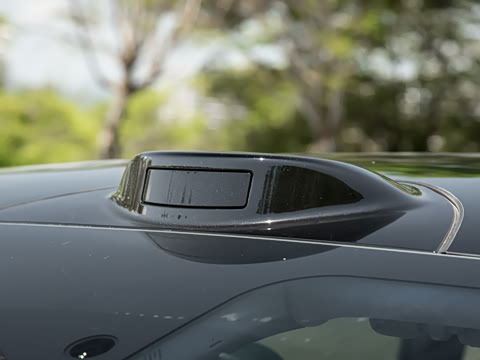 2026�� 225km EM-i Զ�����ǺӰ�