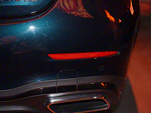 2026�� C 260 L �ҹ�˶���