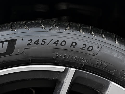 2026�� ��Ȼ�澳�� 100kWh 