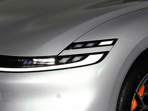 2026�� 240����Ultra