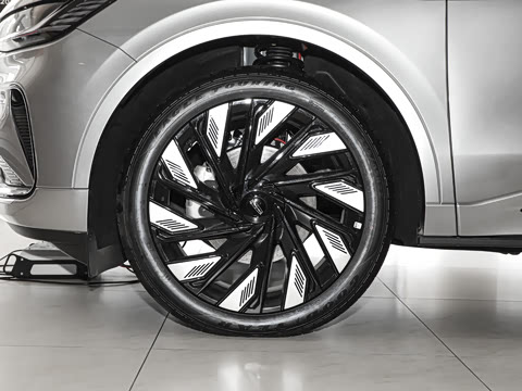 2025�� 2.0T ������ͳ�춯��