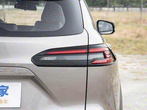 2026�� 2.0L CVT����PLUS��