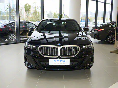 2026�� eDrive 40L M�˶���װ