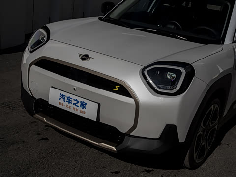 2025�� SE ������