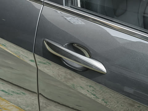2026�� 1.5L CVT LUX����