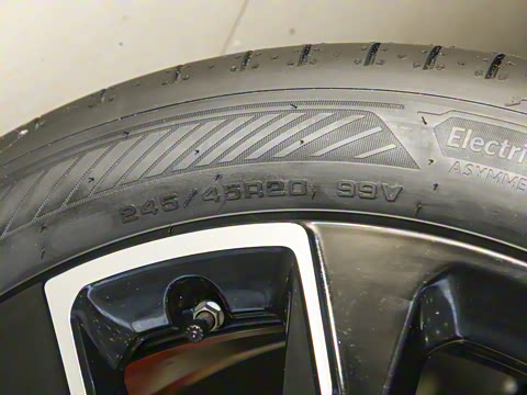 2025�� 60kWh ������