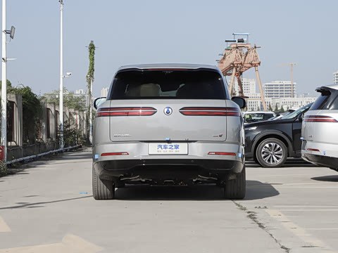 2025�� ������