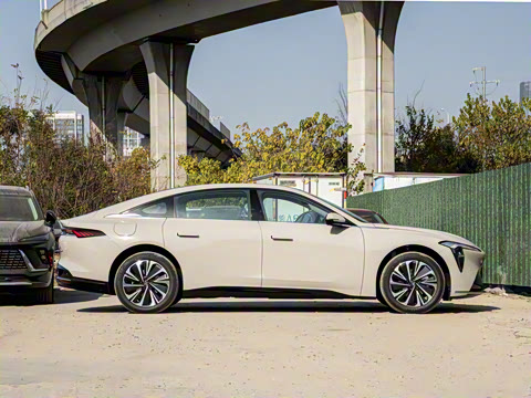 2025�� ������