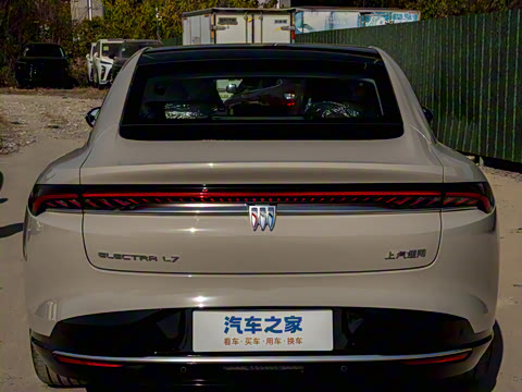 2025�� ������