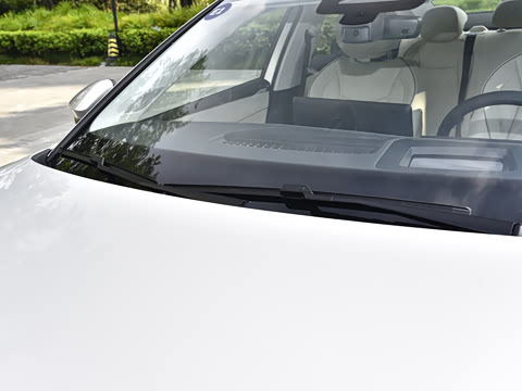 2026�� L 300TSI DSG ������