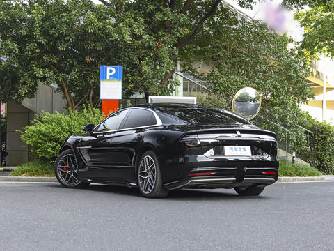 2025�� PHEV �����콢��