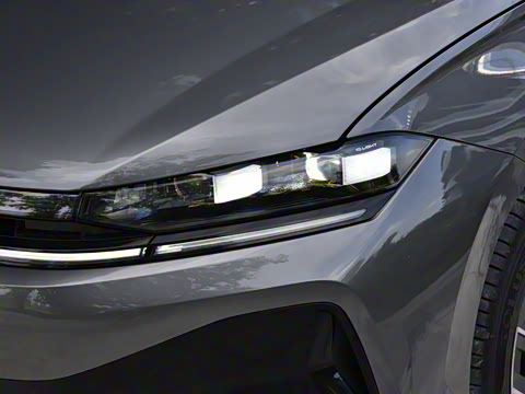 2026�� L 300TSI DSG ������