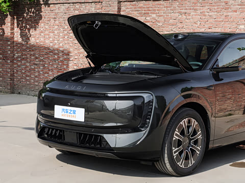 2026�� �ȷ�quattro��