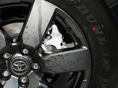 2026�� 2.0L ����������