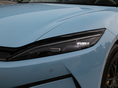 2025�� EV 701KM�����״��콢��