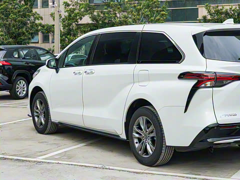 2026�� 2.5L ˫������������