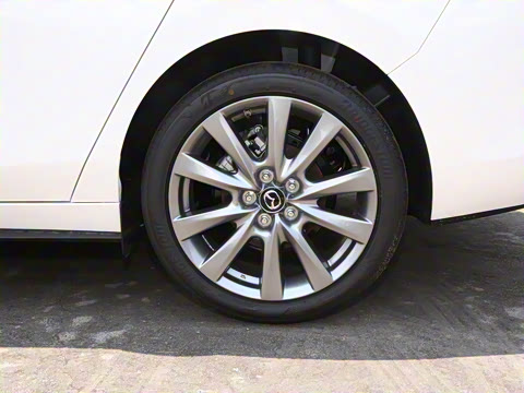 2025�� 2.0L �Զ���ҫ��