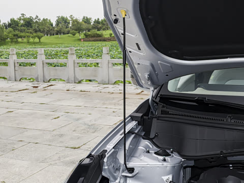 2027�� 1.5L ������