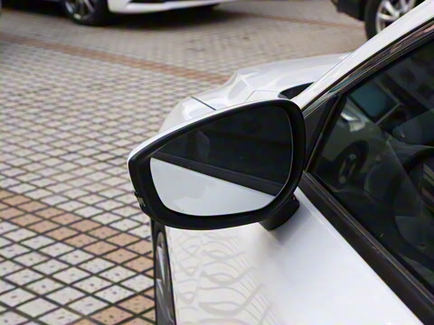 2025�� 2.0L �Զ����Ű�