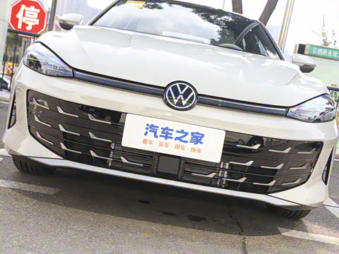 2026�� ���L 300TSI �趯��