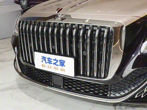 2024�� 4.0T V8��