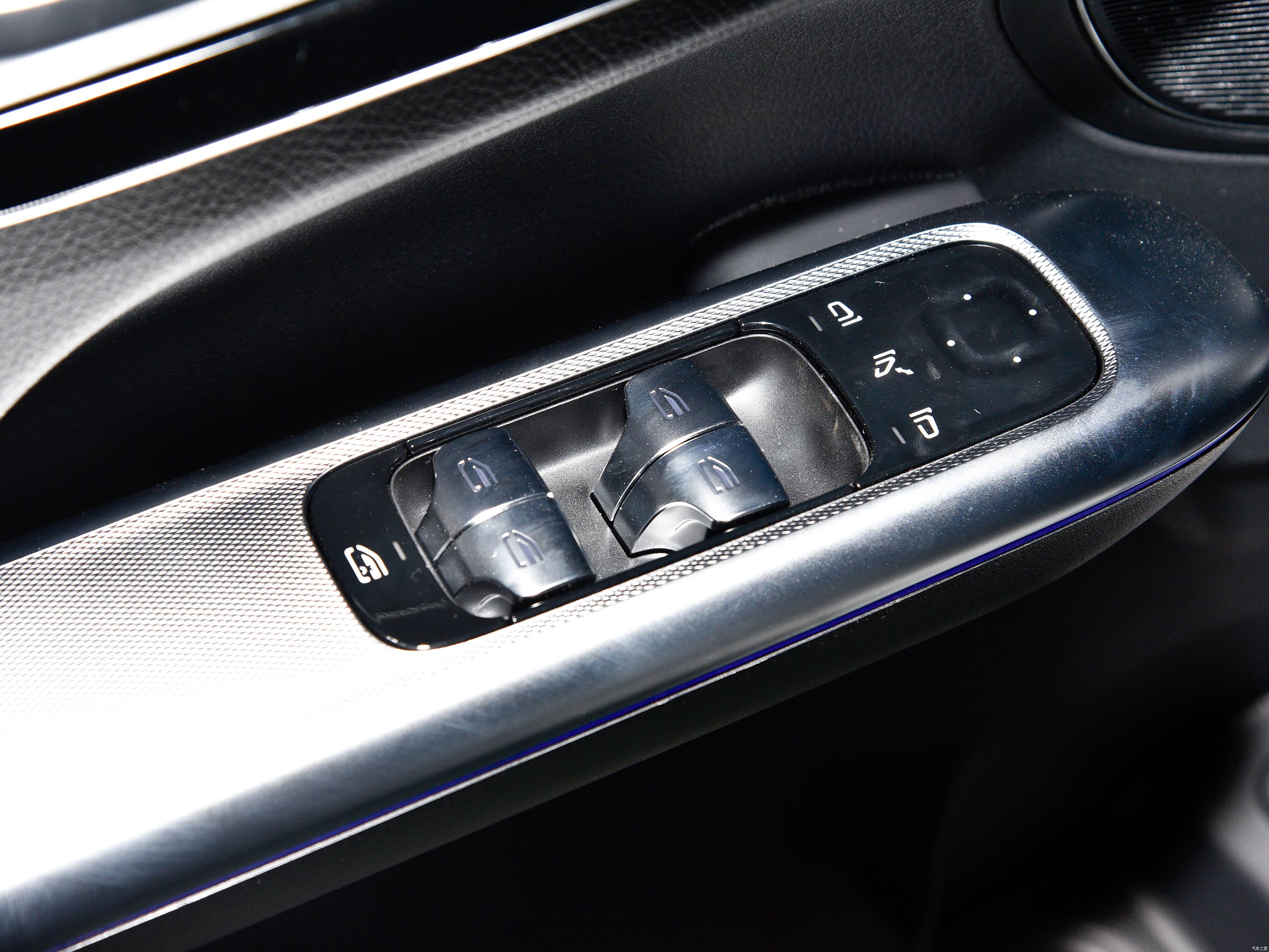 Mercedes-Benz GLC, миниатюра 27