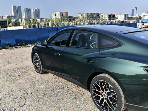 2026�� 2.0T 405 AT������