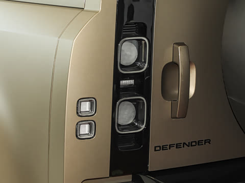 2025�� 110 3.0T P400 X