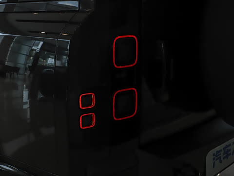2026�� 130 3.0T X-Dynamic HSE