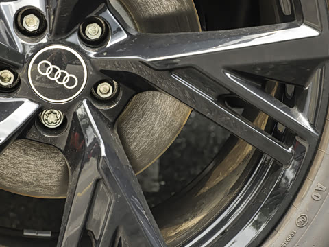 2026�� 45 TFSI quattro ����ʿ�� ������װ 6��