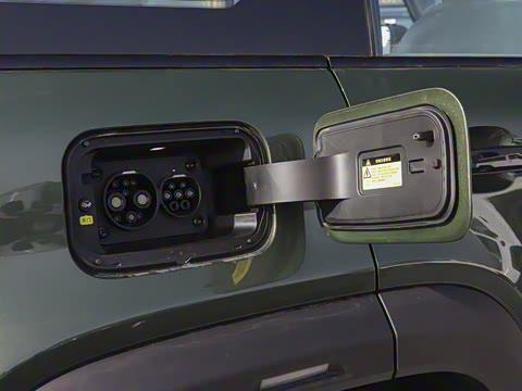 2025�� Ԫ�����а�